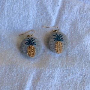 🦋Pineapple earrings
